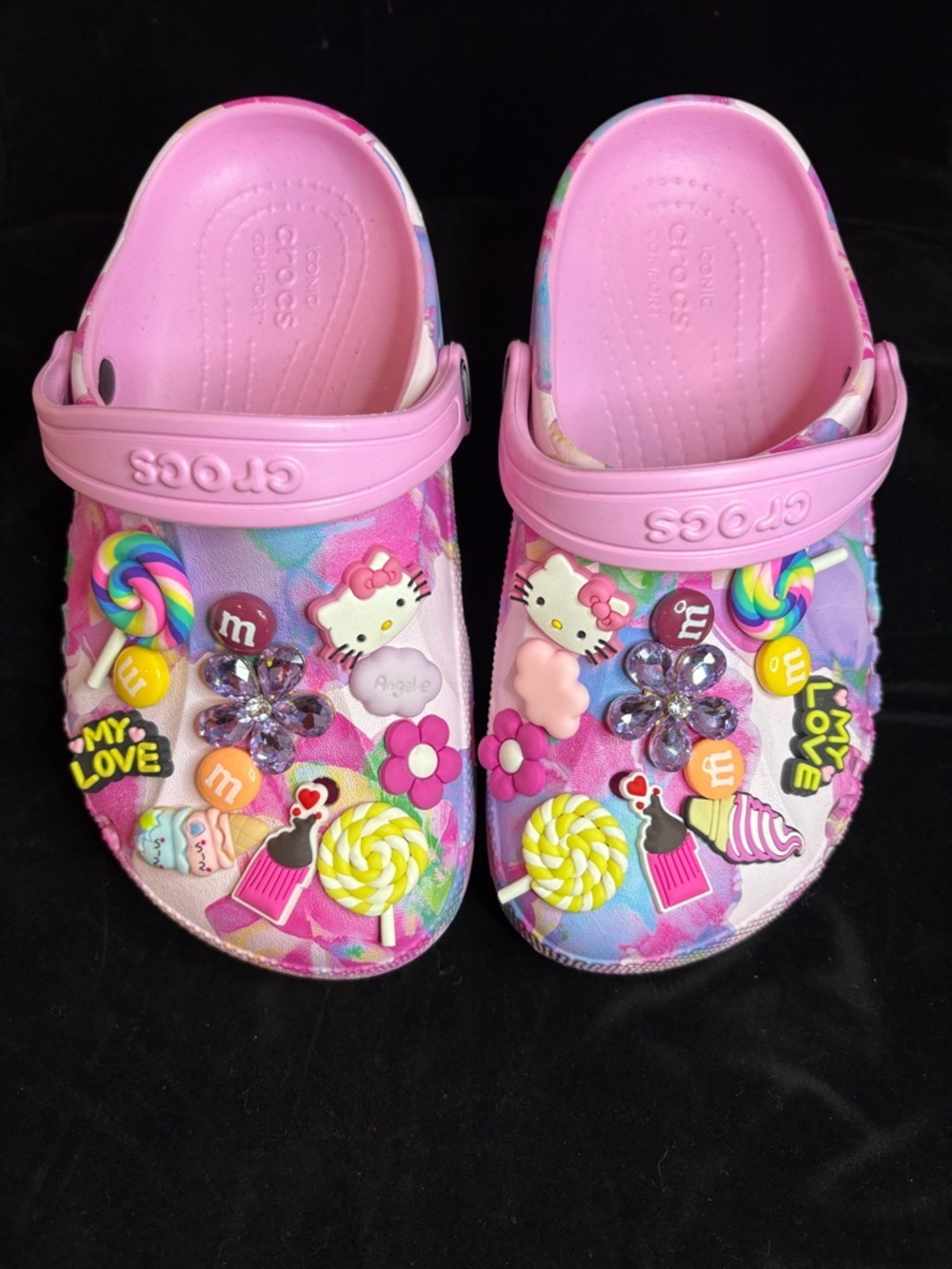 CROCS Kids Pink Multicolor Charm Clogs with Candy & Flower Jibbitz